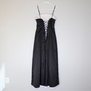 Vintage Betsy & Adam Formal Dress Classic Lace Up Adjustable Back